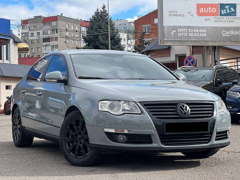 Седан Volkswagen Passat 2009 в Одессе