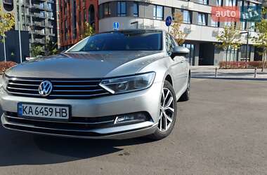 Седан Volkswagen Passat 2016 в 