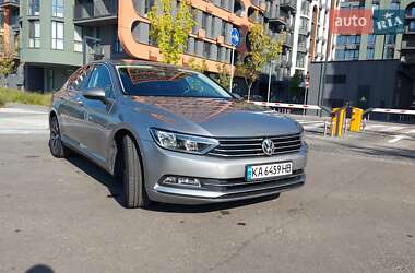 Седан Volkswagen Passat 2016 в 