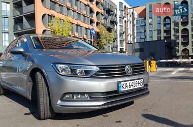 Седан Volkswagen Passat 2016 в 