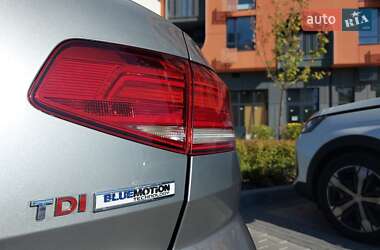 Седан Volkswagen Passat 2016 в 