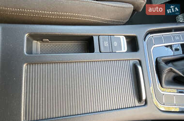 Седан Volkswagen Passat 2016 в 