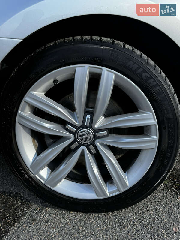 Седан Volkswagen Passat 2016 в Николаеве фото 8 Седан Volkswagen Passat 2016 в Николаеве