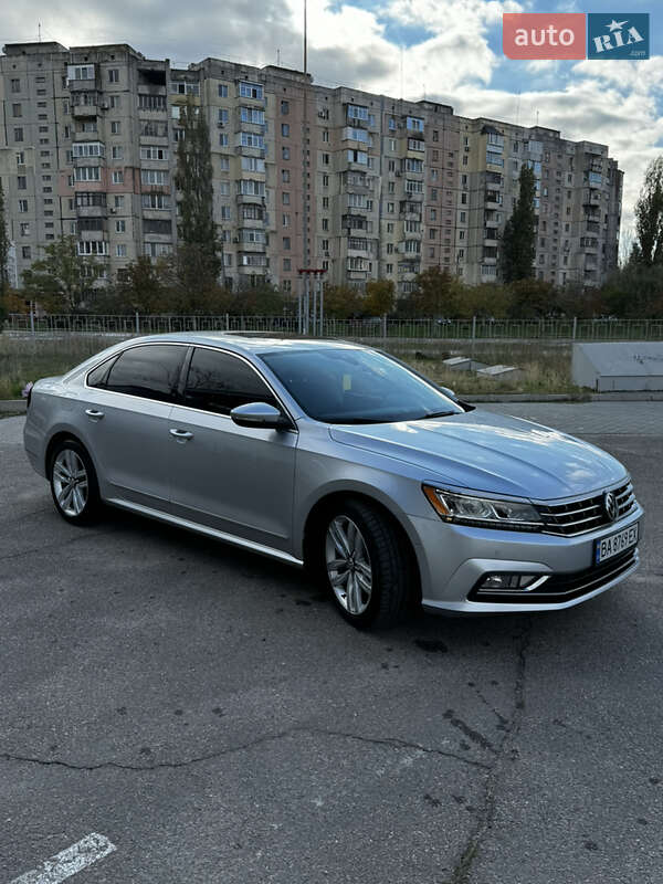 Седан Volkswagen Passat 2016 в Николаеве фото 27 Седан Volkswagen Passat 2016 в Николаеве