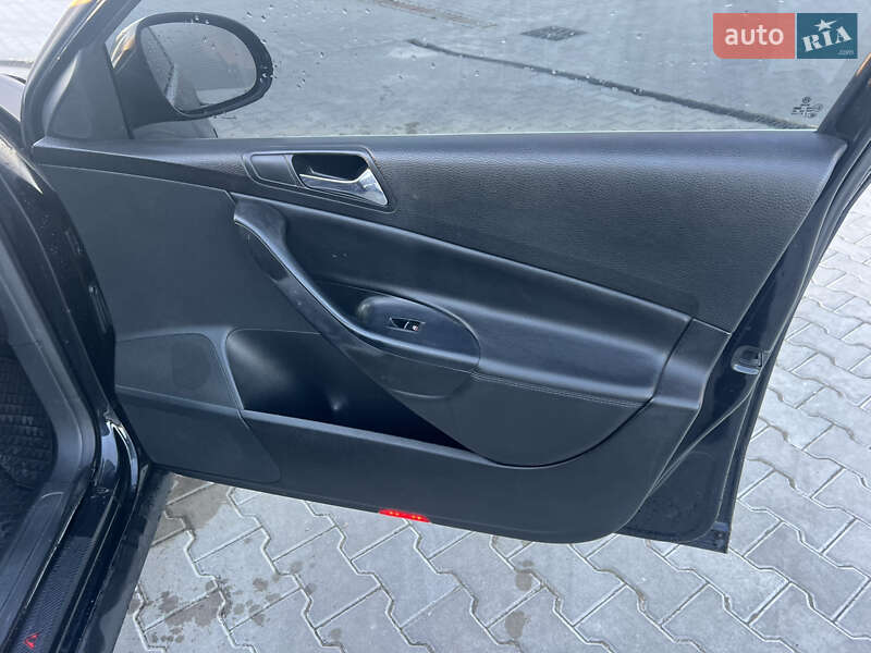 Седан Volkswagen Passat 2005 в Ивано-Франковске фото 11 Седан Volkswagen Passat 2005 в Ивано-Франковске