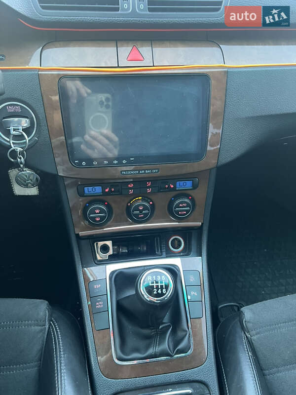 Седан Volkswagen Passat 2005 в Ивано-Франковске фото 20 Седан Volkswagen Passat 2005 в Ивано-Франковске