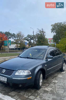 Седан Volkswagen Passat 2001 в Черкассах