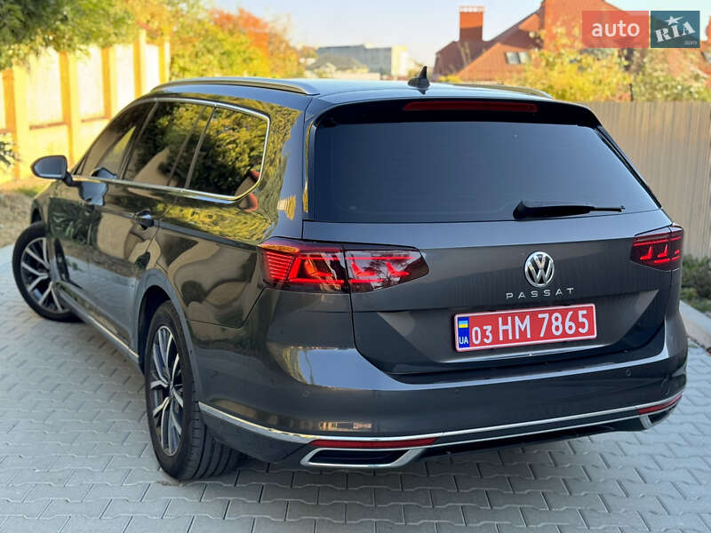 Универсал Volkswagen Passat 2019 в Ужгороде фото 6 Универсал Volkswagen Passat 2019 в Ужгороде