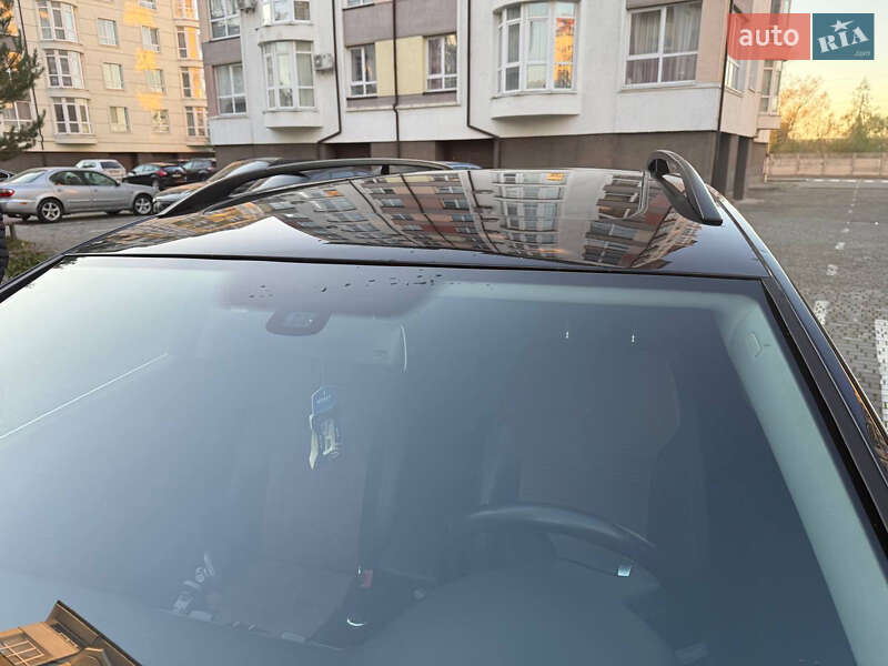 Универсал Volkswagen Passat 2011 в Ивано-Франковске