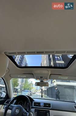 Седан Volkswagen Passat 2014 в 