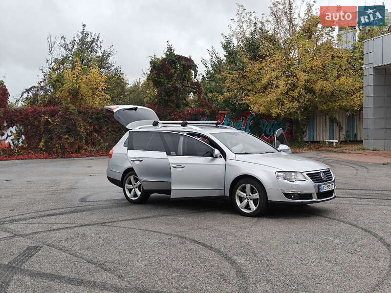 Універсал Volkswagen Passat 2008 в Харкові