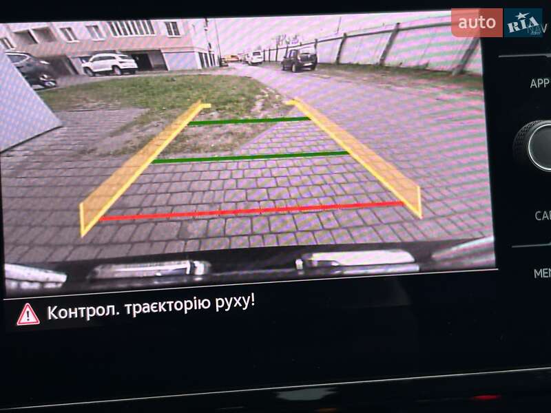 Седан Volkswagen Passat 2020 в Львове