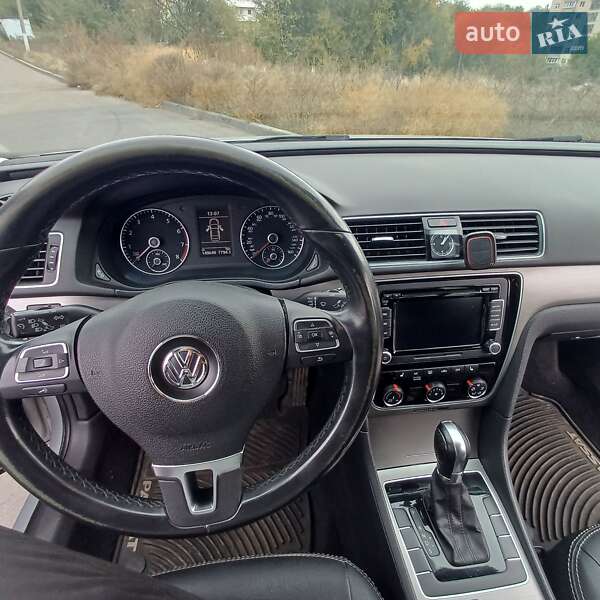 Седан Volkswagen Passat 2014 в Днепре фото 9 Седан Volkswagen Passat 2014 в Днепре