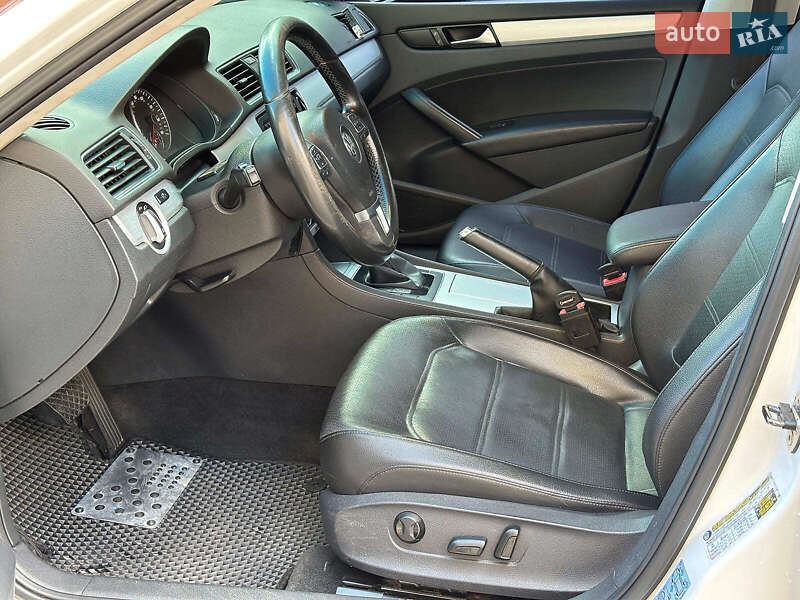 Седан Volkswagen Passat 2012 в Одессе фото 8 Седан Volkswagen Passat 2012 в Одессе