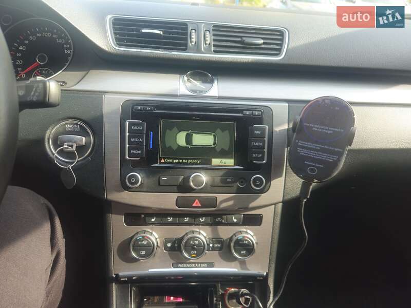 Універсал Volkswagen Passat 2014 в Вінниці фото 30 Універсал Volkswagen Passat 2014 в Вінниці