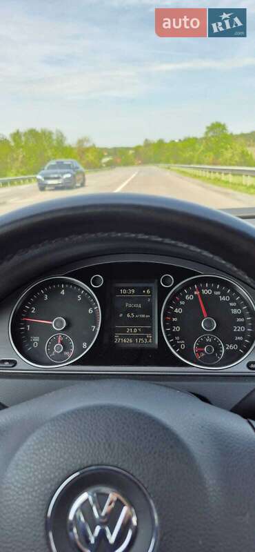 Универсал Volkswagen Passat 2012 в Ужгороде фото 10 Универсал Volkswagen Passat 2012 в Ужгороде