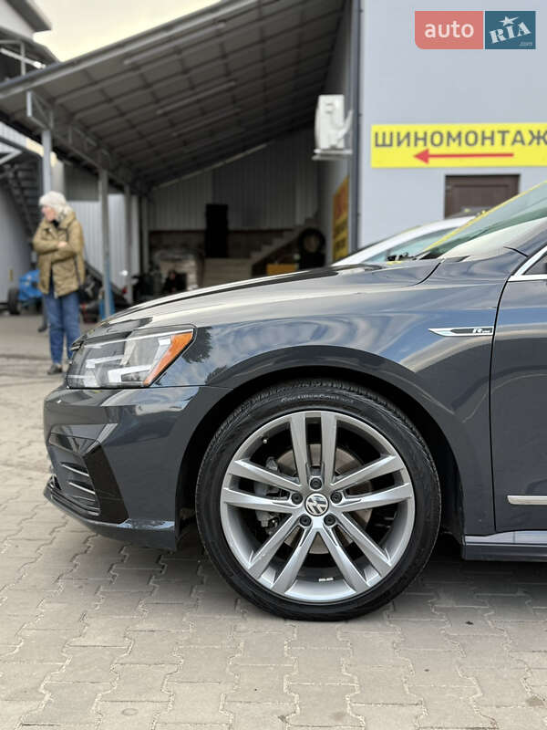 Седан Volkswagen Passat 2017 в Луцке фото 20 Седан Volkswagen Passat 2017 в Луцке