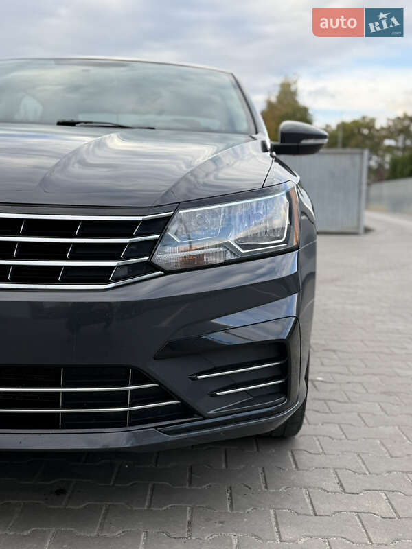Седан Volkswagen Passat 2017 в Луцке фото 27 Седан Volkswagen Passat 2017 в Луцке