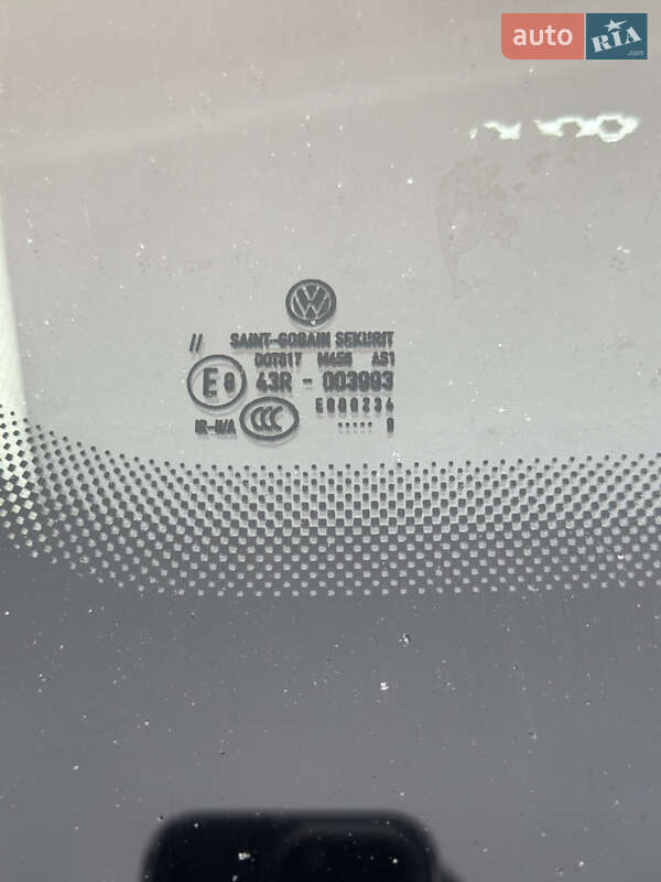 Универсал Volkswagen Passat 2016 в Софиевской Борщаговке фото 41 Универсал Volkswagen Passat 2016 в Софиевской Борщаговке