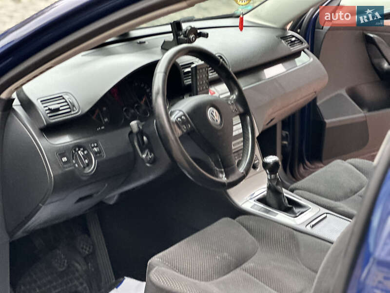 Универсал Volkswagen Passat 2006 в Ивано-Франковске фото 115 Универсал Volkswagen Passat 2006 в Ивано-Франковске