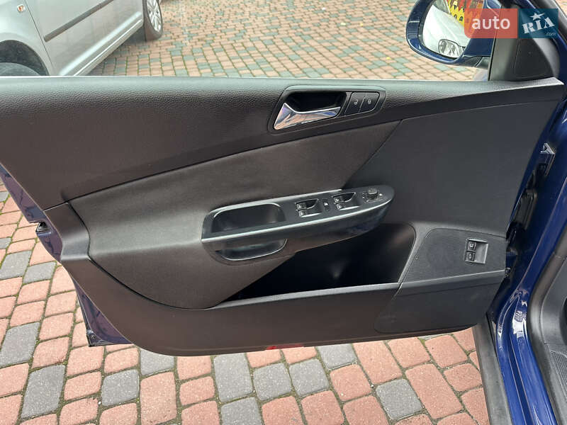 Универсал Volkswagen Passat 2006 в Ивано-Франковске фото 113 Универсал Volkswagen Passat 2006 в Ивано-Франковске