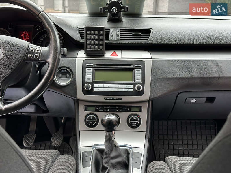 Универсал Volkswagen Passat 2006 в Ивано-Франковске фото 124 Универсал Volkswagen Passat 2006 в Ивано-Франковске