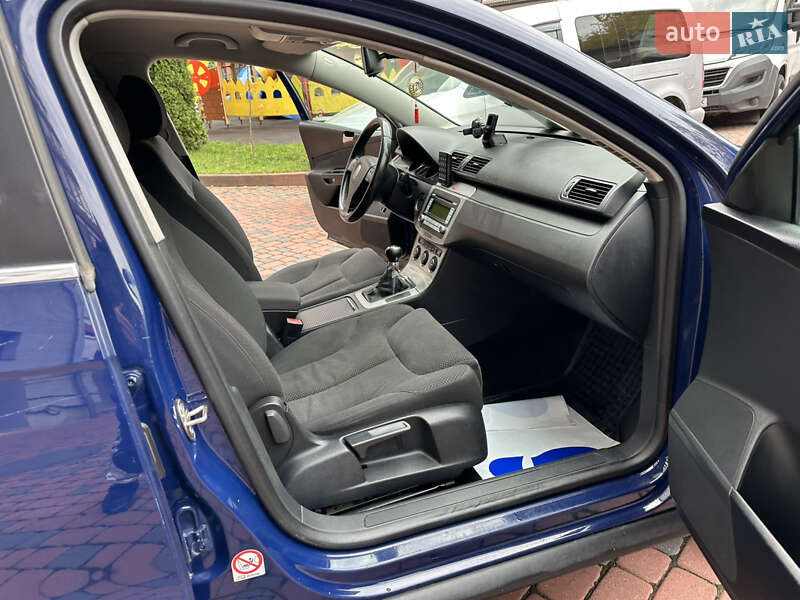 Универсал Volkswagen Passat 2006 в Ивано-Франковске фото 129 Универсал Volkswagen Passat 2006 в Ивано-Франковске