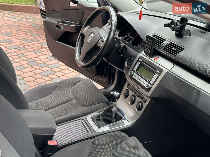Универсал Volkswagen Passat 2006 в Ивано-Франковске фото 138 Универсал Volkswagen Passat 2006 в Ивано-Франковске
