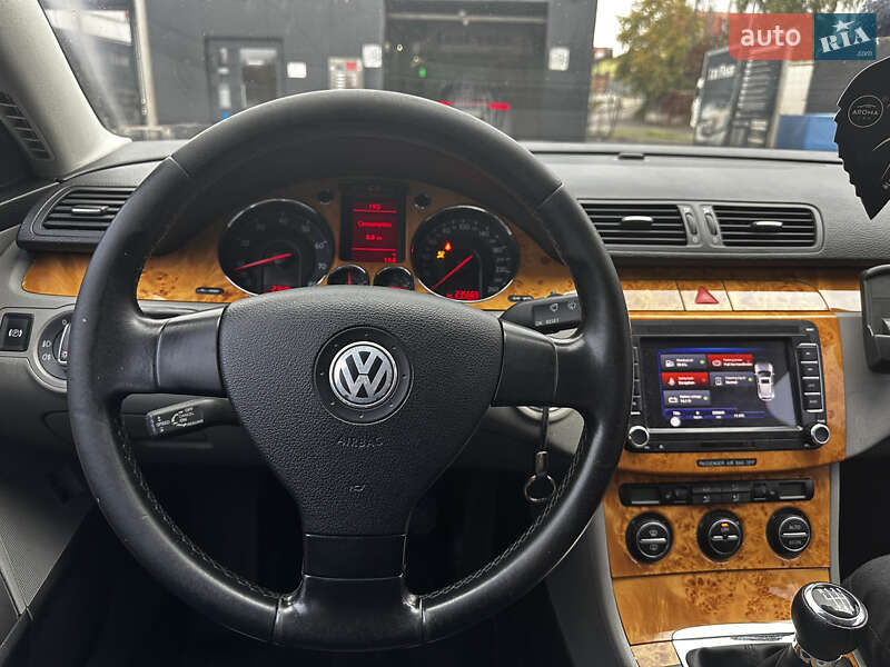 Седан Volkswagen Passat 2005 в Львові фото 21 Седан Volkswagen Passat 2005 в Львові