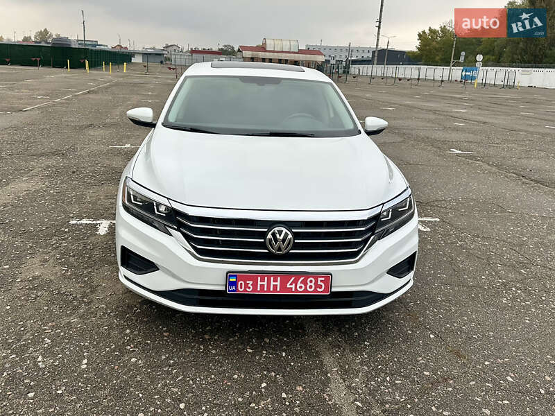Седан Volkswagen Passat 2021 в Белой Церкви