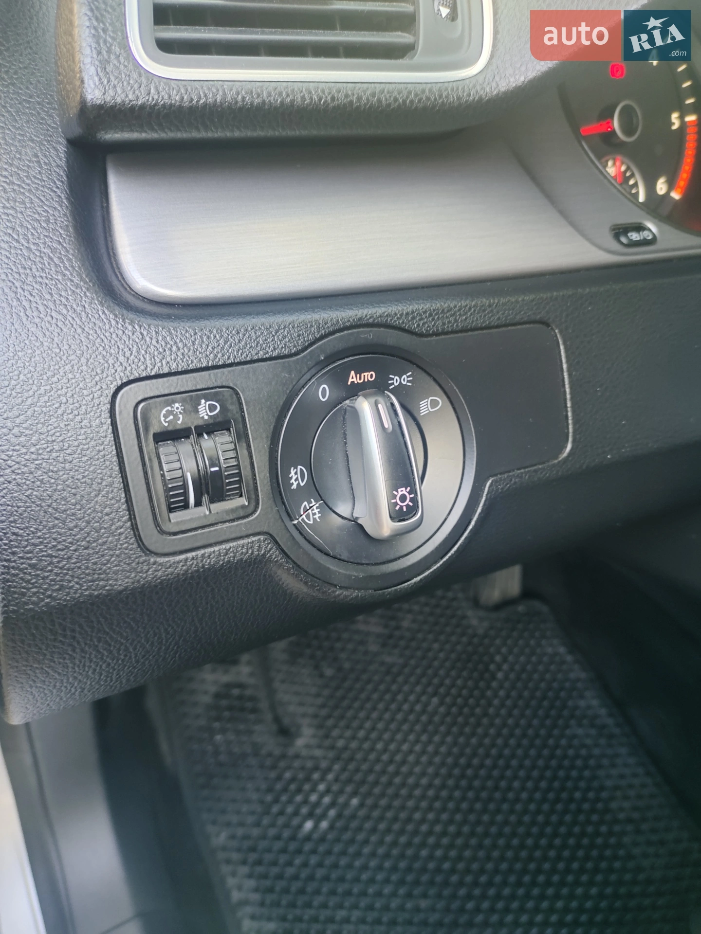 2014 Volkswagen Passat - мініатюра 25