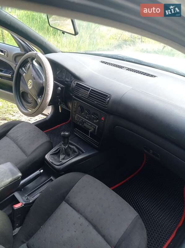 Универсал Volkswagen Passat 1997 в Вижнице фото 5 Универсал Volkswagen Passat 1997 в Вижнице