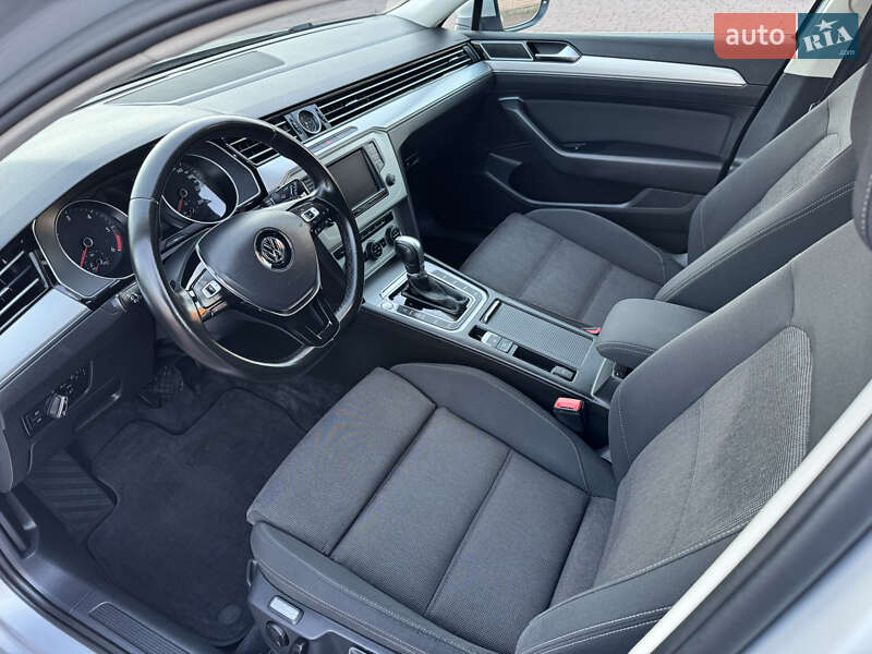 Універсал Volkswagen Passat 2016 в Стрию фото 9 Універсал Volkswagen Passat 2016 в Стрию