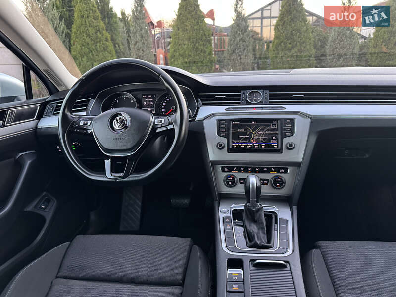 Універсал Volkswagen Passat 2016 в Стрию фото 16 Універсал Volkswagen Passat 2016 в Стрию