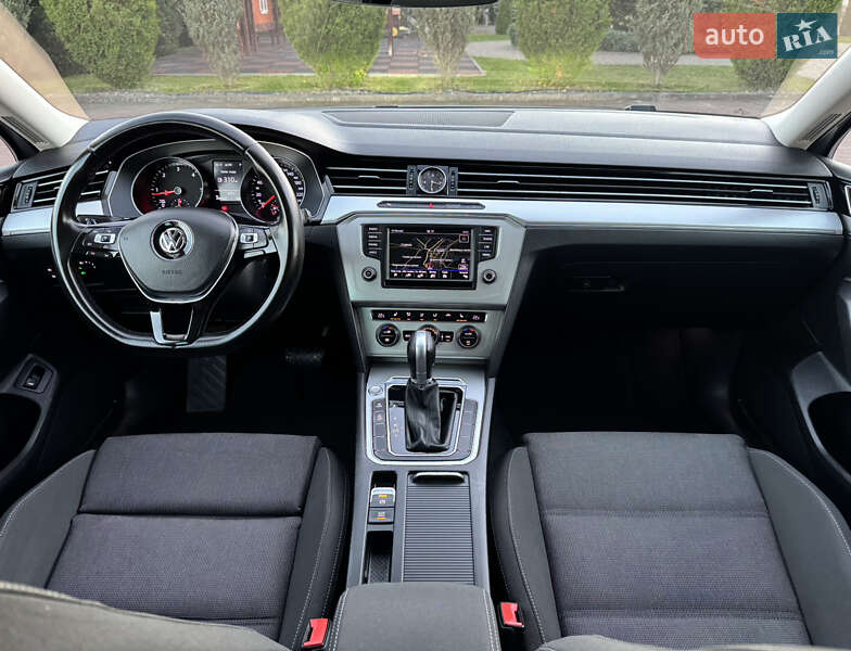 Універсал Volkswagen Passat 2016 в Стрию фото 129 Універсал Volkswagen Passat 2016 в Стрию