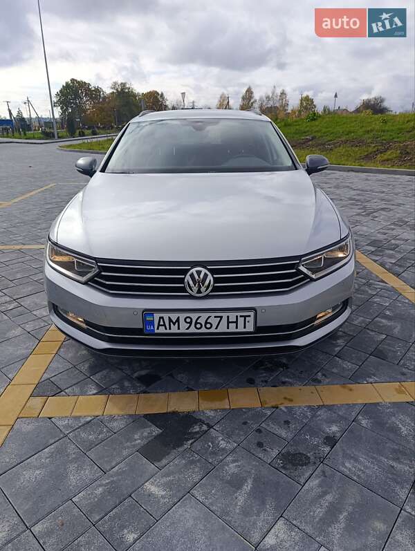 Універсал Volkswagen Passat 2019 в Звягелі фото 4 Універсал Volkswagen Passat 2019 в Звягелі