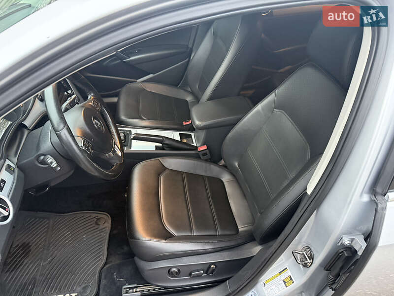 Седан Volkswagen Passat 2012 в Прилуках фото 11 Седан Volkswagen Passat 2012 в Прилуках