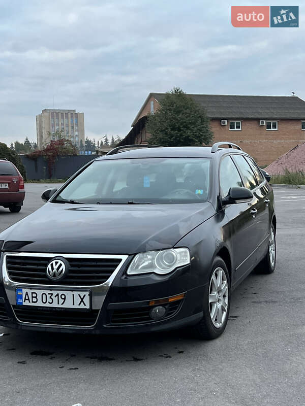 Універсал Volkswagen Passat 2010 в Вінниці