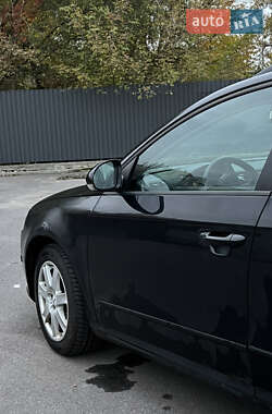 Универсал Volkswagen Passat 2010 в 