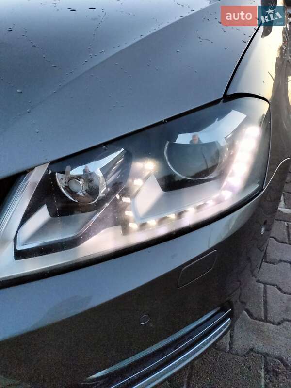 Универсал Volkswagen Passat 2011 в Житомире