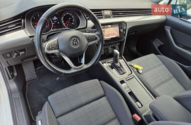 Універсал Volkswagen Passat 2020 в  фото 35 Універсал Volkswagen Passat 2020 в
