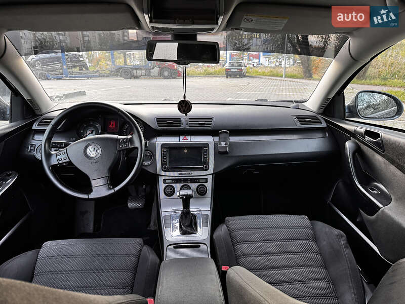 Универсал Volkswagen Passat 2005 в Хмельницком