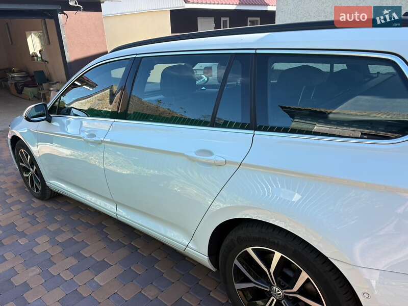 Універсал Volkswagen Passat 2020 в Прилуках