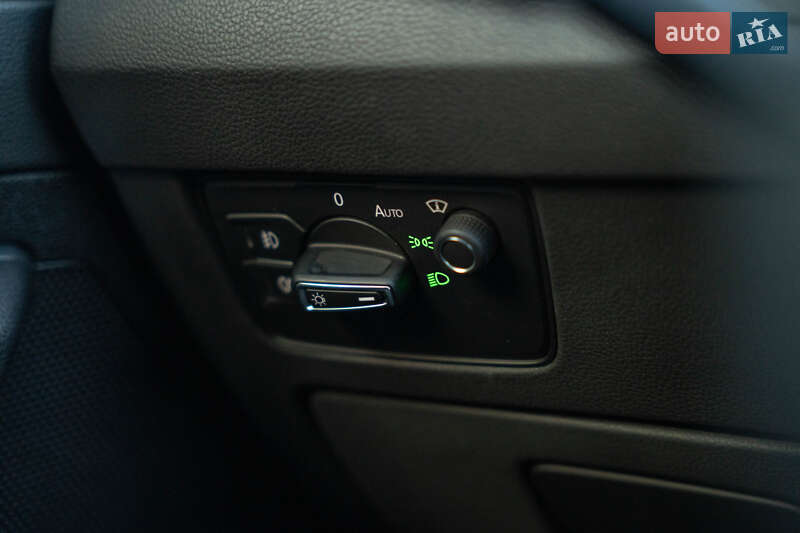 Універсал Volkswagen Passat 2021 в Чернівцях