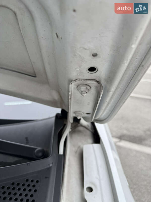 Универсал Volkswagen Passat 2017 в Киеве фото 19 Универсал Volkswagen Passat 2017 в Киеве