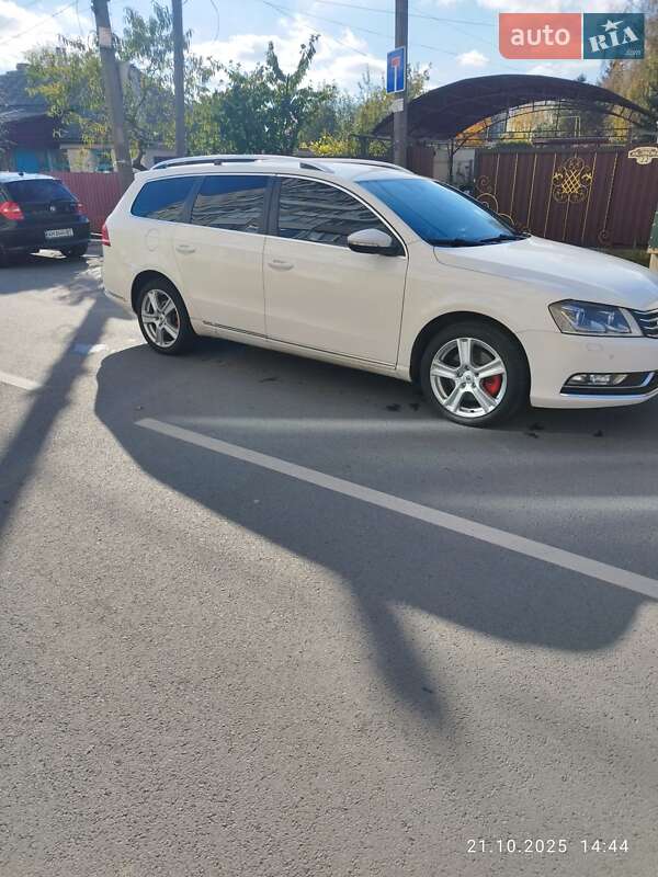 Універсал Volkswagen Passat 2011 в Звягелі фото Універсал Volkswagen Passat 2011 в Звягелі
