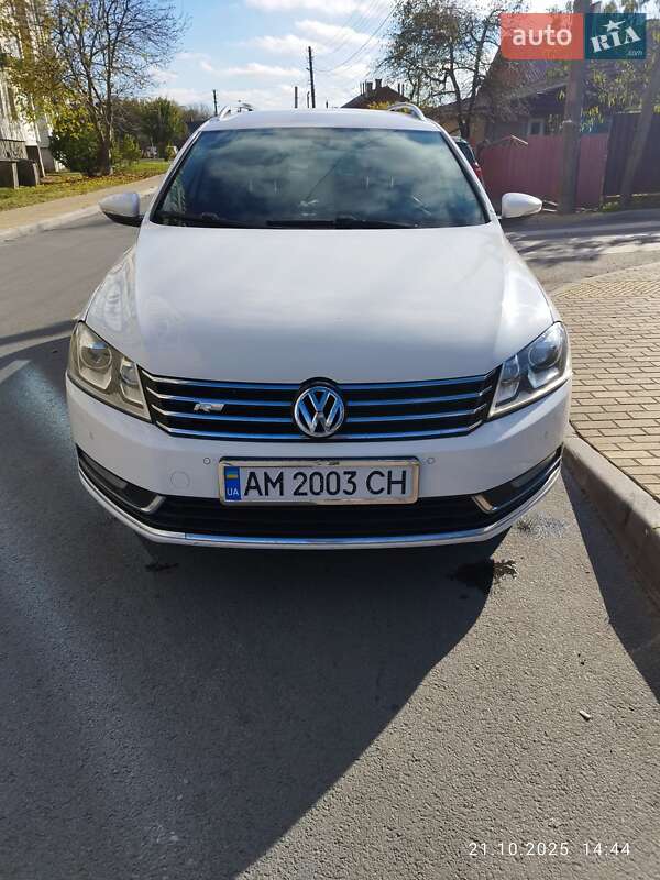 Універсал Volkswagen Passat 2011 в Звягелі фото 10 Універсал Volkswagen Passat 2011 в Звягелі