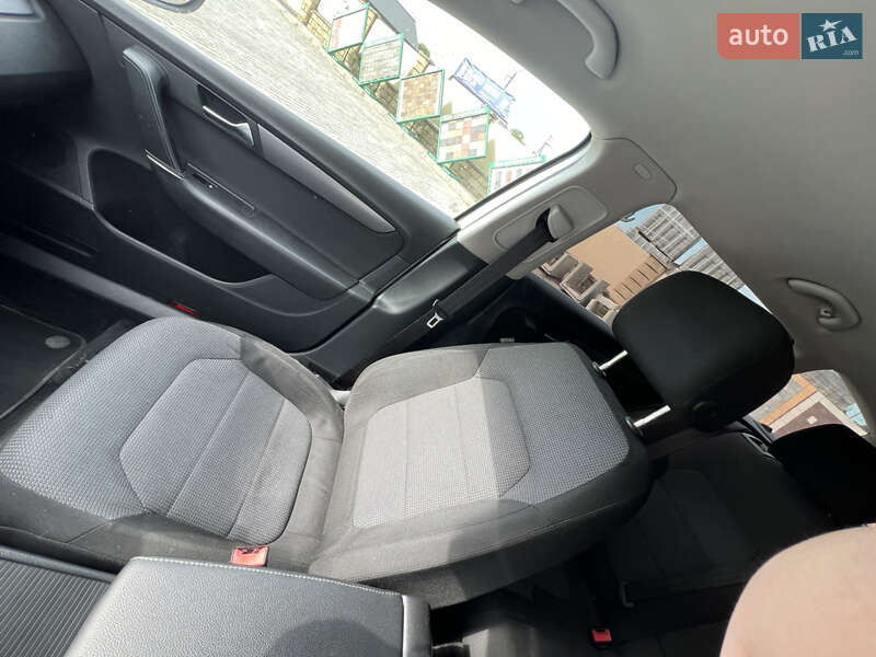 Універсал Volkswagen Passat 2011 в Косові