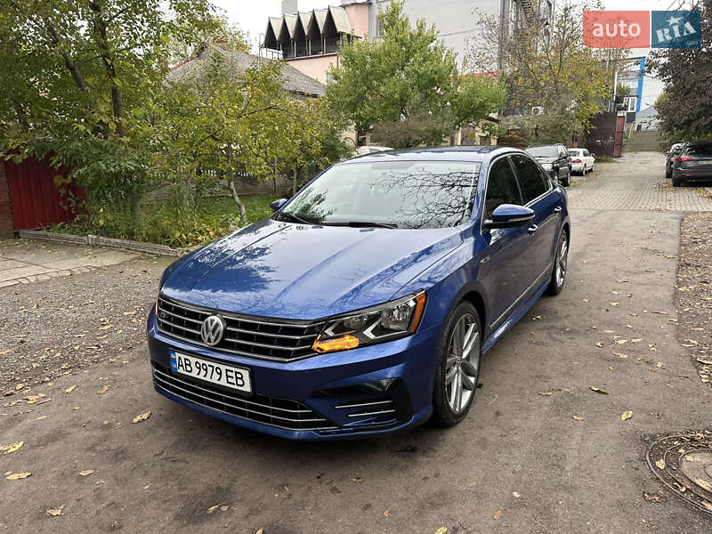 Седан Volkswagen Passat 2017 в Вінниці