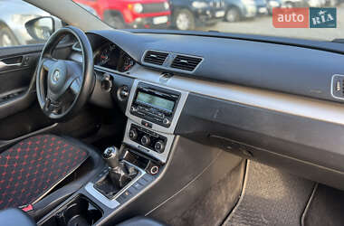 Универсал Volkswagen Passat 2014 в 